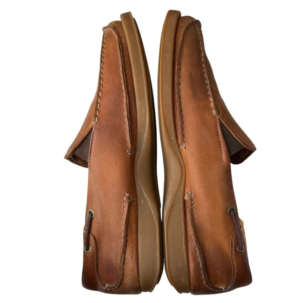 Hush Puppies Men’s Nassau Tan Slip On Leather Loafers Casual Shoes Size 9.5